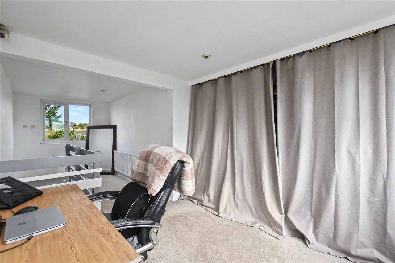 Granville Terrace, Yeadon, LS19, photo 6