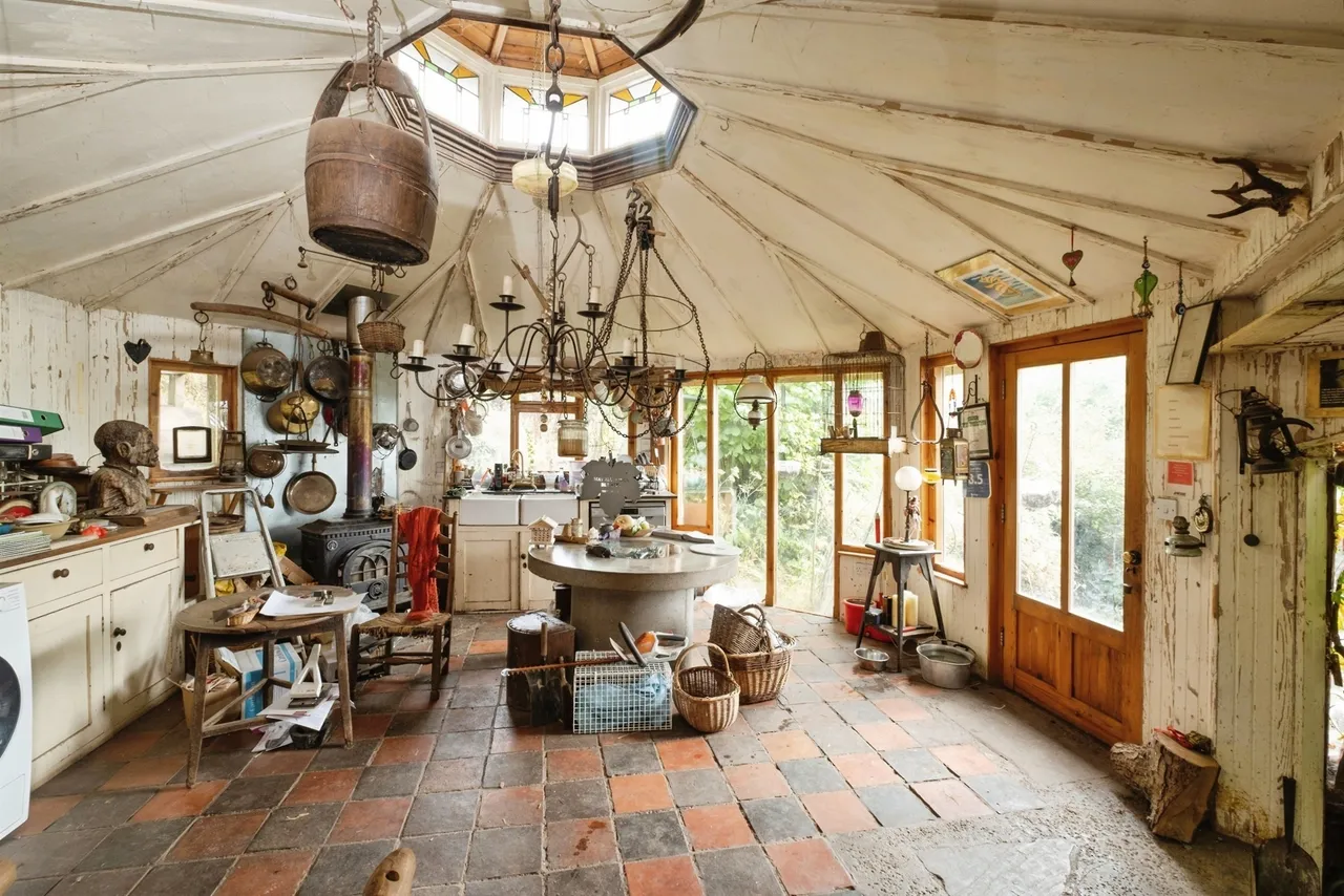 Brilley, Hereford, HR3, photo 6