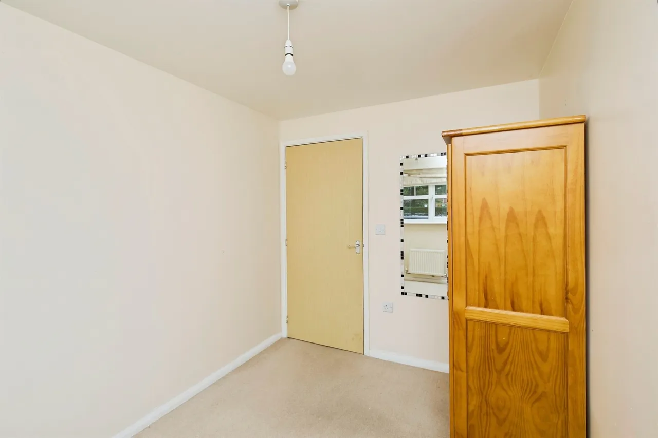 Black Eagle Court, Burton-On-Trent, DE14, photo 11