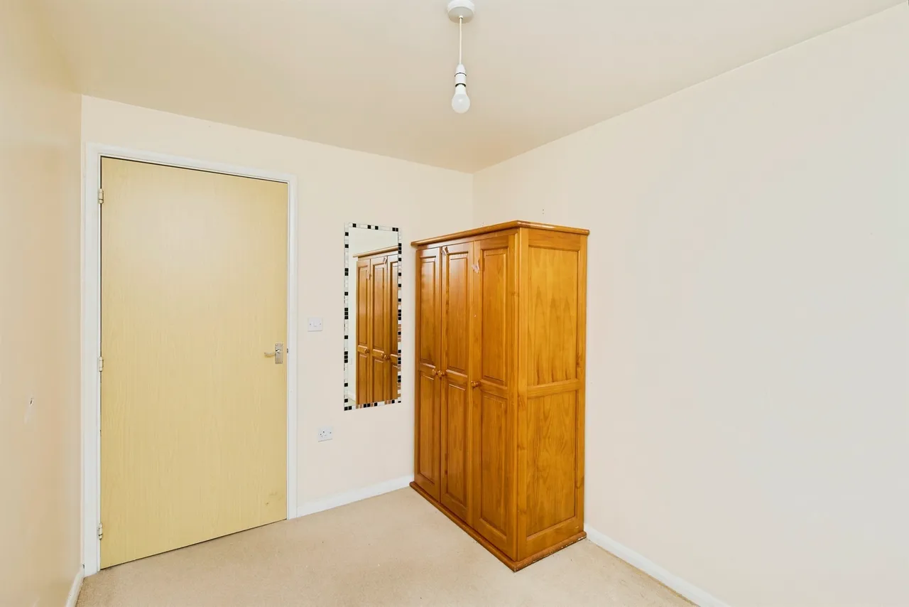 Black Eagle Court, Burton-On-Trent, DE14, photo 14