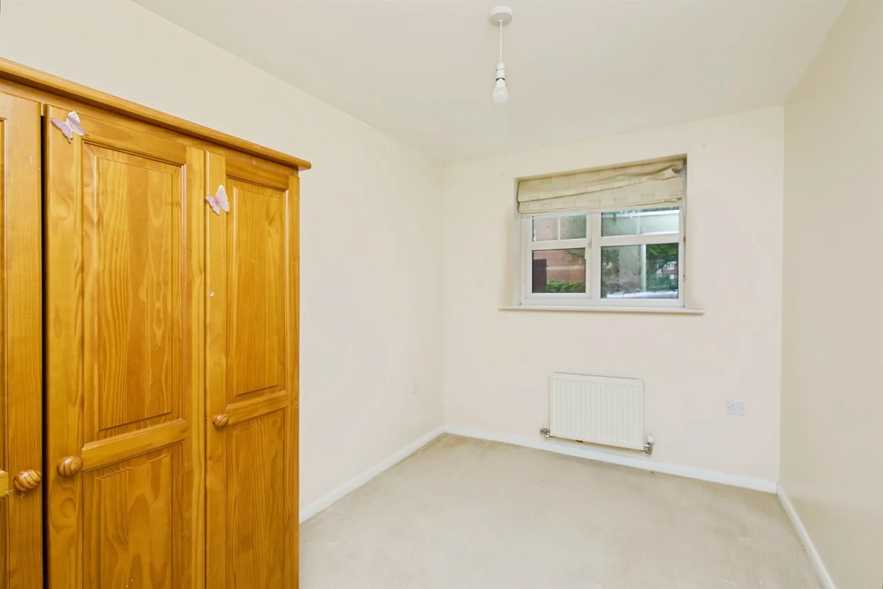 Black Eagle Court, Burton-On-Trent, DE14, photo 9