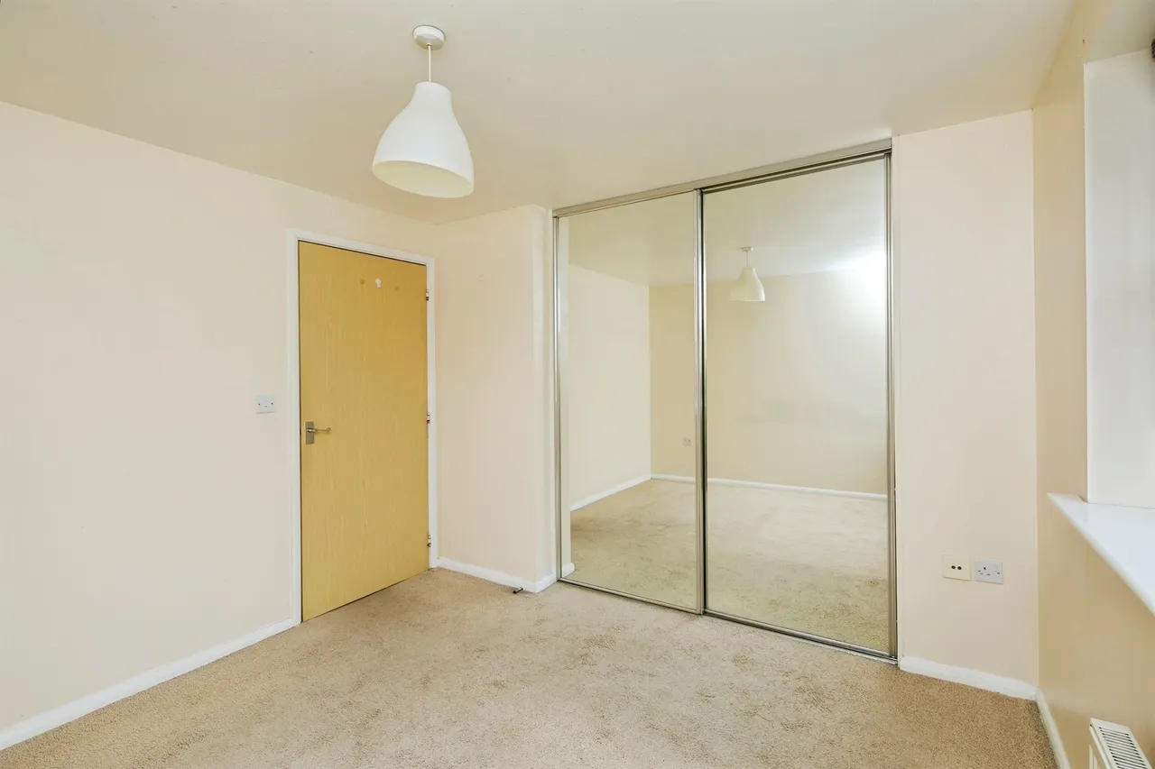 Black Eagle Court, Burton-On-Trent, DE14, photo 12