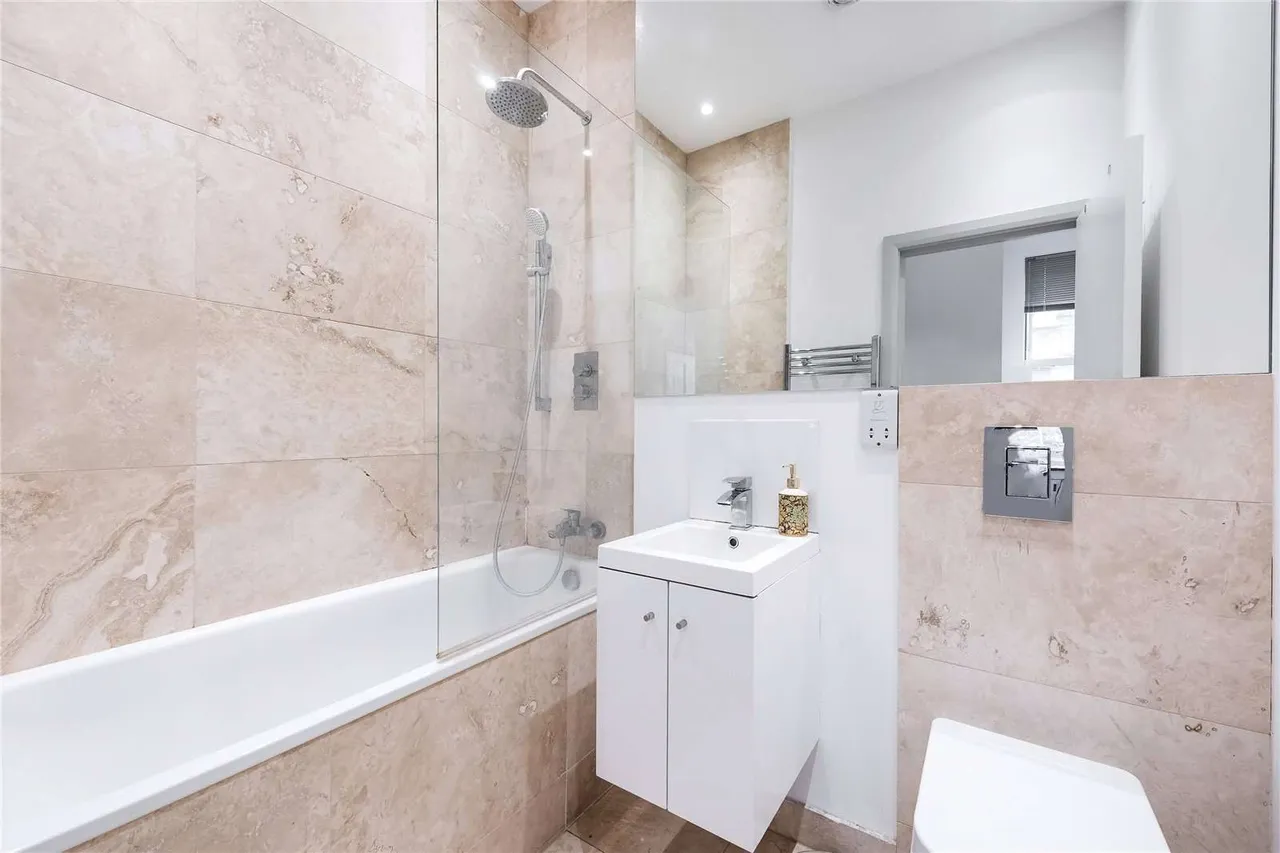 Dorothy Road, London, SW11, photo 6
