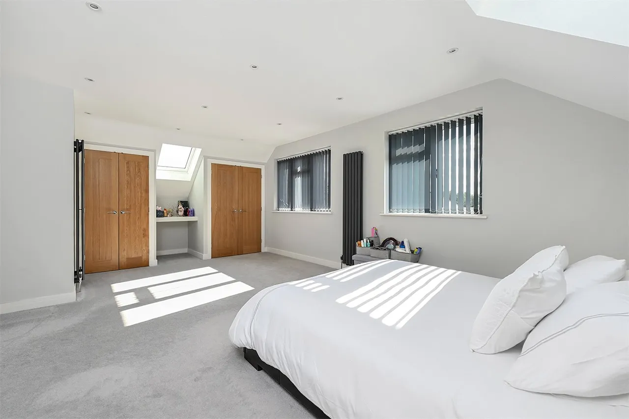 Ashdene Road, Ash, Guildford, Surrey, GU12 6TB, photo 11