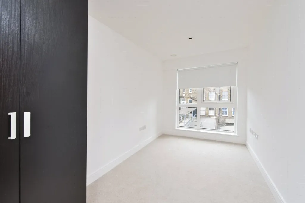 Longfield Avenue, Ealing, W5, photo 6