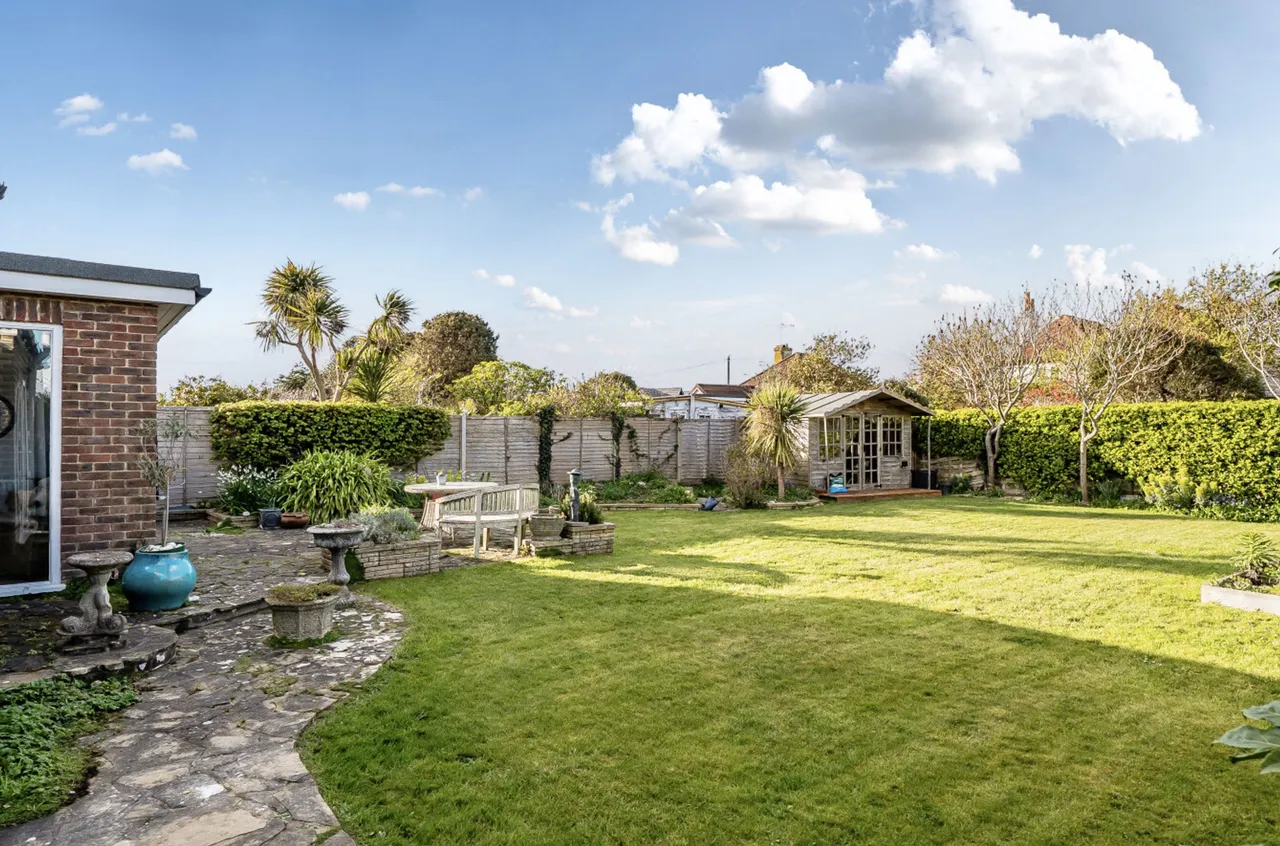 James Street, Selsey, PO20, photo 22