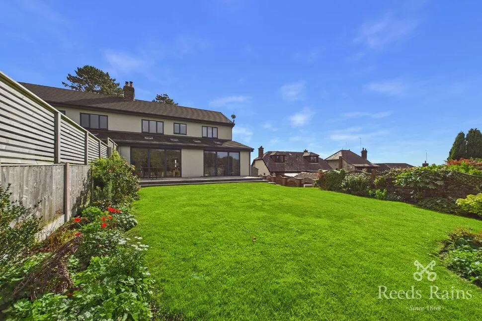 Moss Bank Road, St. Helens, WA11, photo 27
