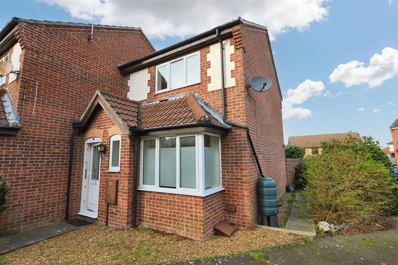2 bed house for sale, Grice Close, Sheringham, NR26
