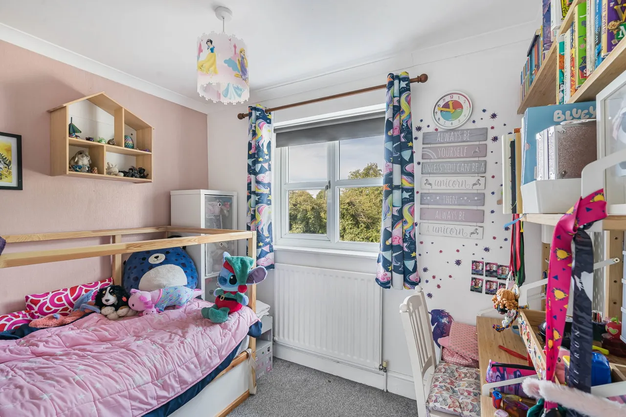 Ashwin Close, Brackley, NN13, photo 9