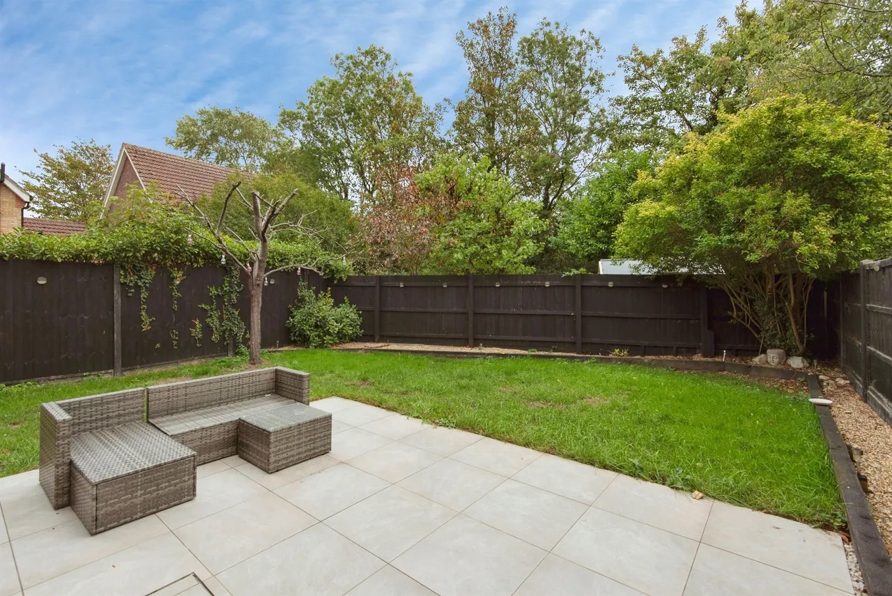 Elbourn Way, Bassingbourn, SG8, photo 18