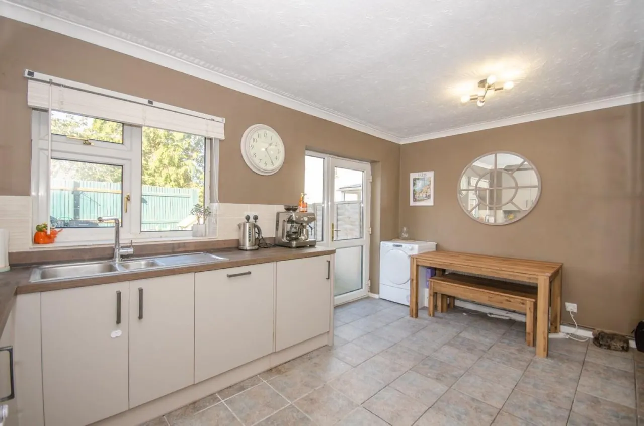Beaver Close, Winterbourne, BS36, photo 7