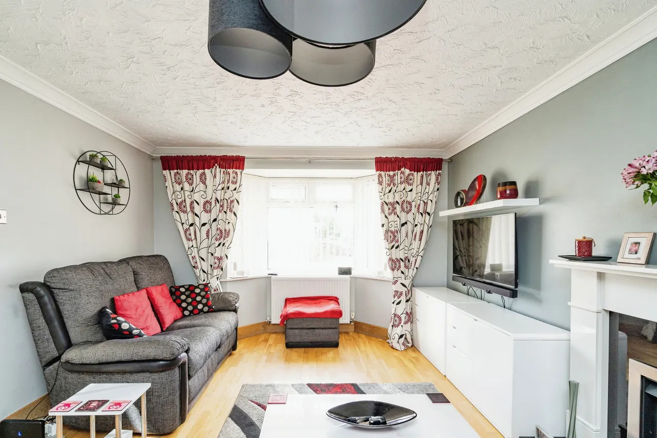 Hazel Road, Attleborough, photo 5