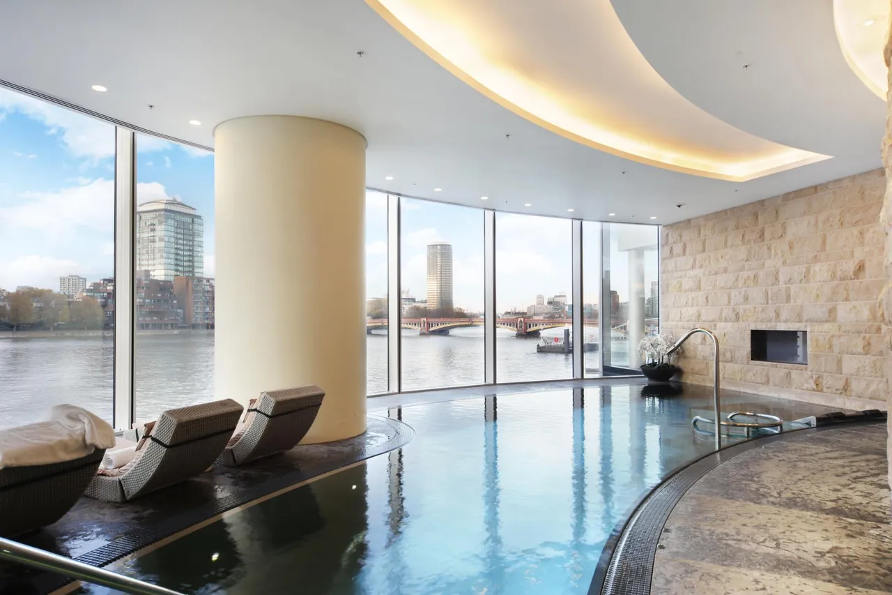 The Tower, St. Georges Wharf, SW8, photo 15