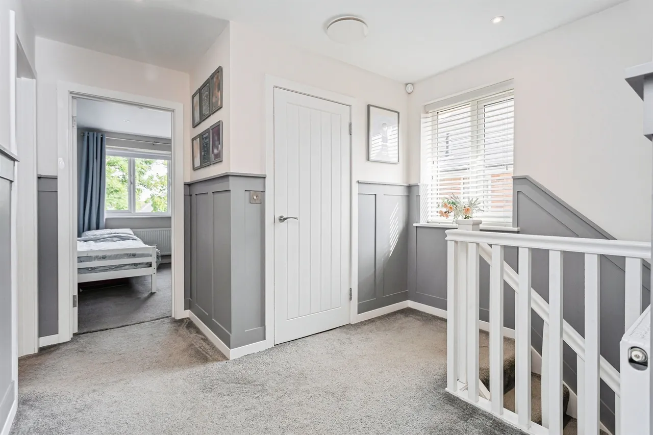 Walnut Close, Burgess Hill, RH15, photo 17