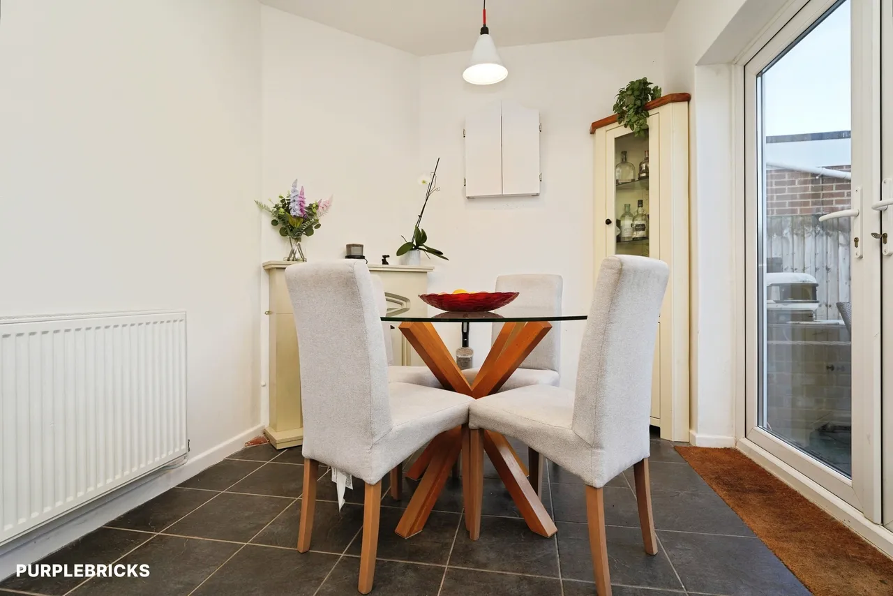 Paygrove Lane, Gloucester, GL2, photo 9