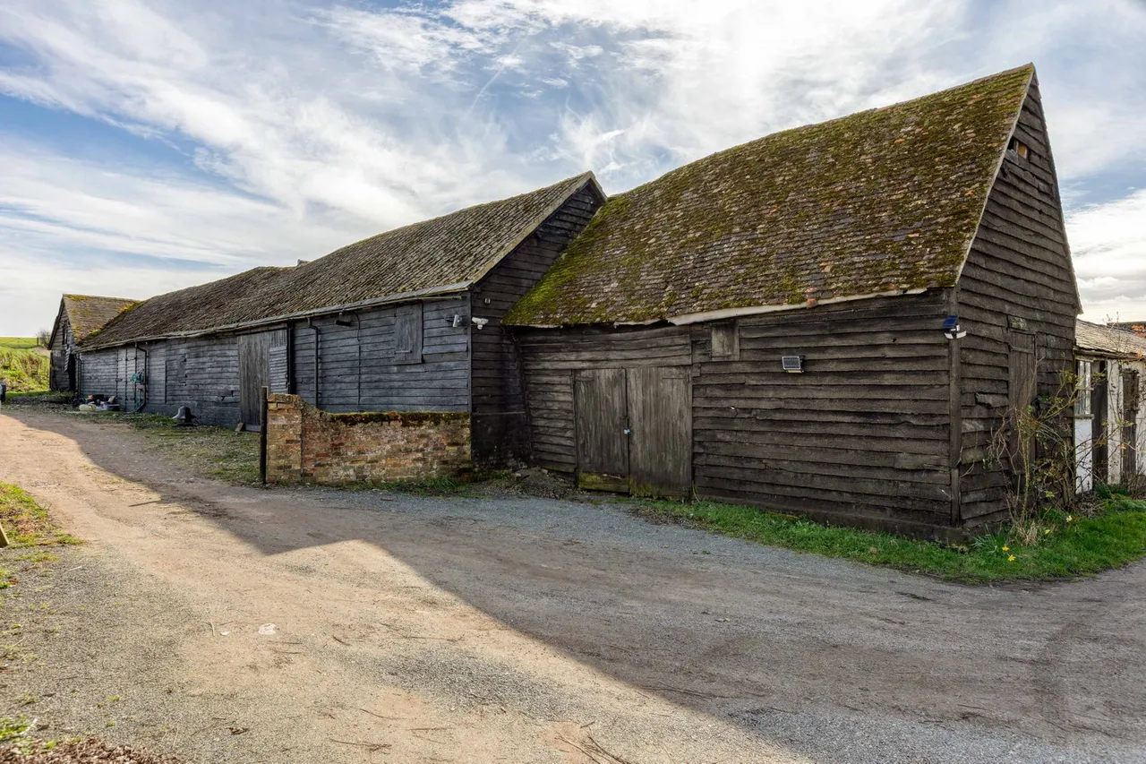 Campton Road, Meppershall, SG17, photo 41