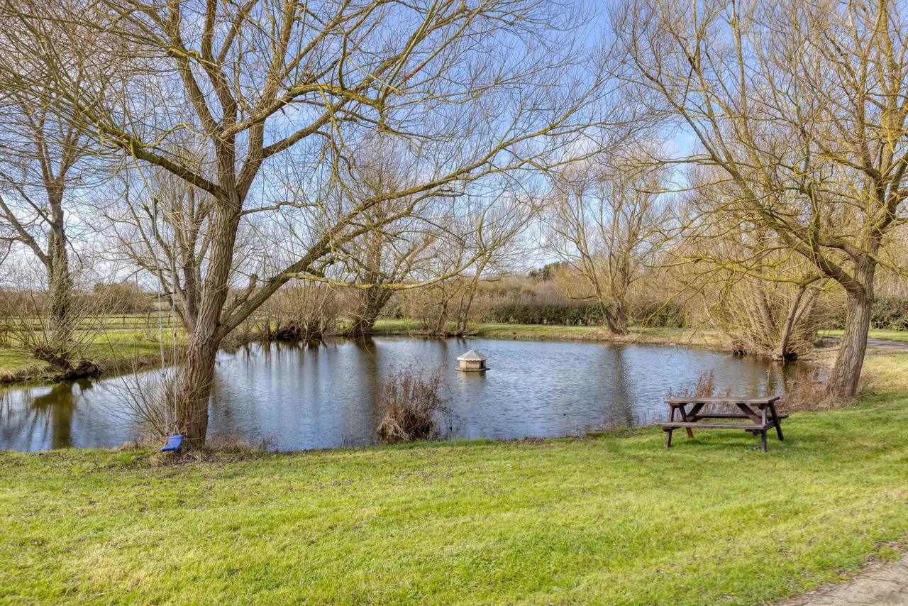 Campton Road, Meppershall, SG17, photo 3