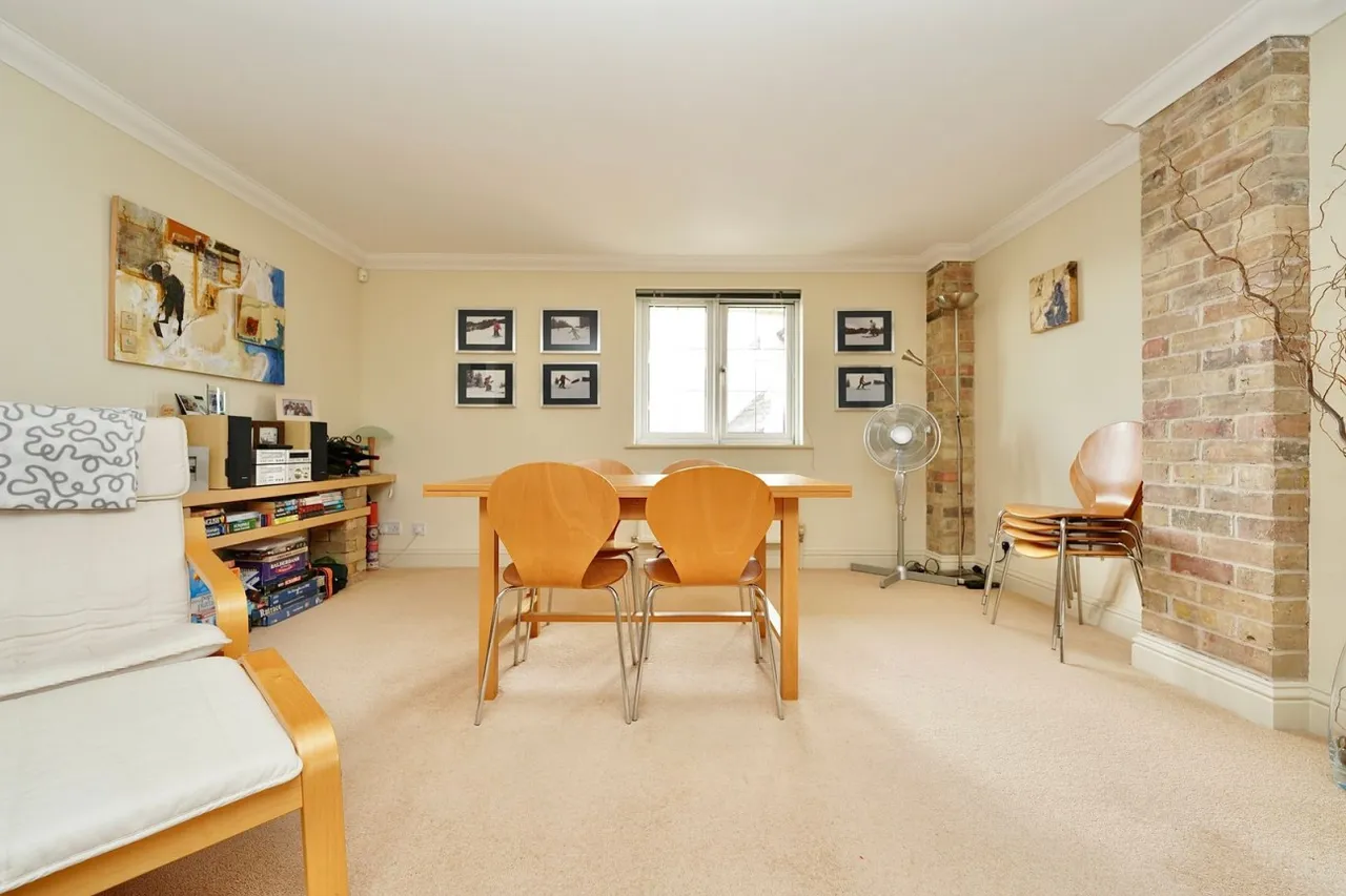Buckden, St Neots, PE19, photo 4