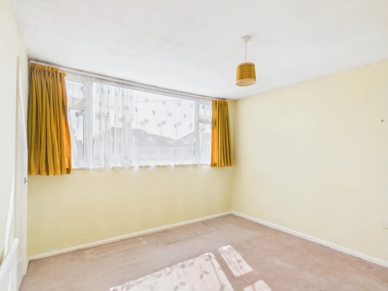 The Glade, Staines-upon-Thames, TW18, photo 7
