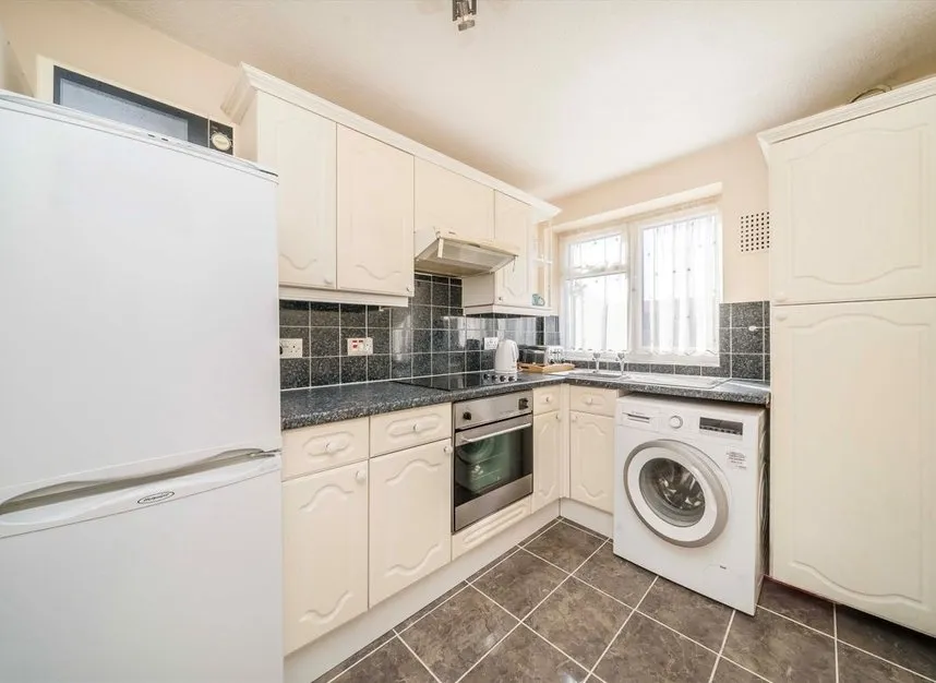 Anglesea Road, Kingston Upon Thames, KT1, photo 2