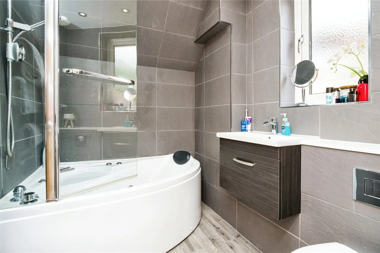 Sandrock Road, Tunbridge Wells, TN2, photo 12
