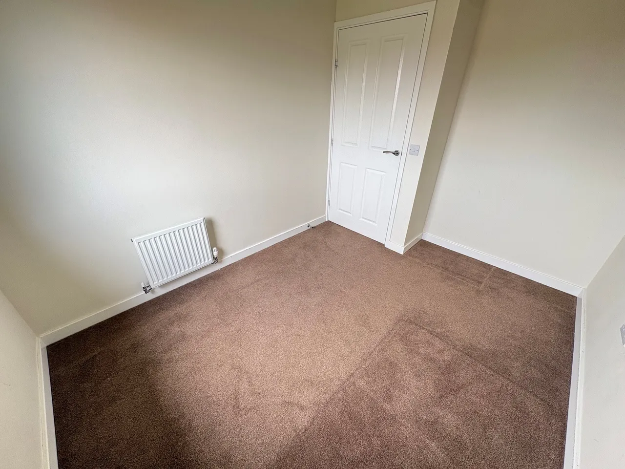 Redwood Crescent, Beeston, NG9, photo 11