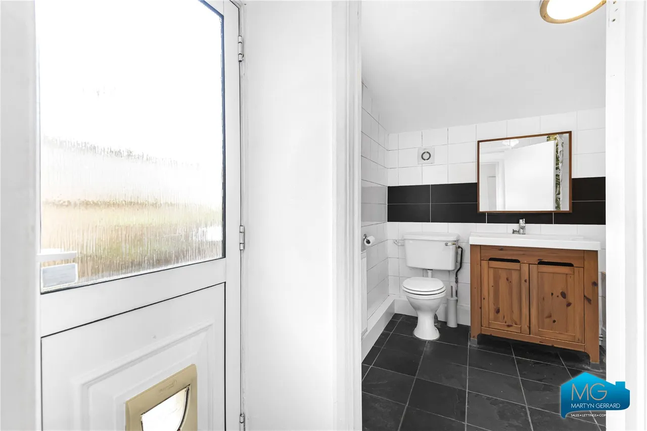 Hampshire Road, Wood Green, N22, photo 13