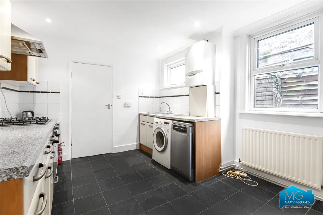Hampshire Road, Wood Green, N22, photo 6