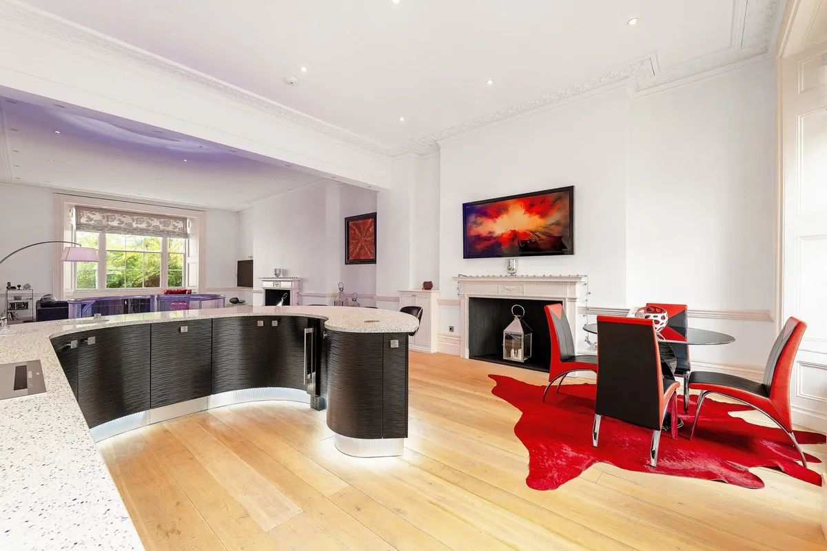 Parade, Leamington Spa, CV32, photo 6