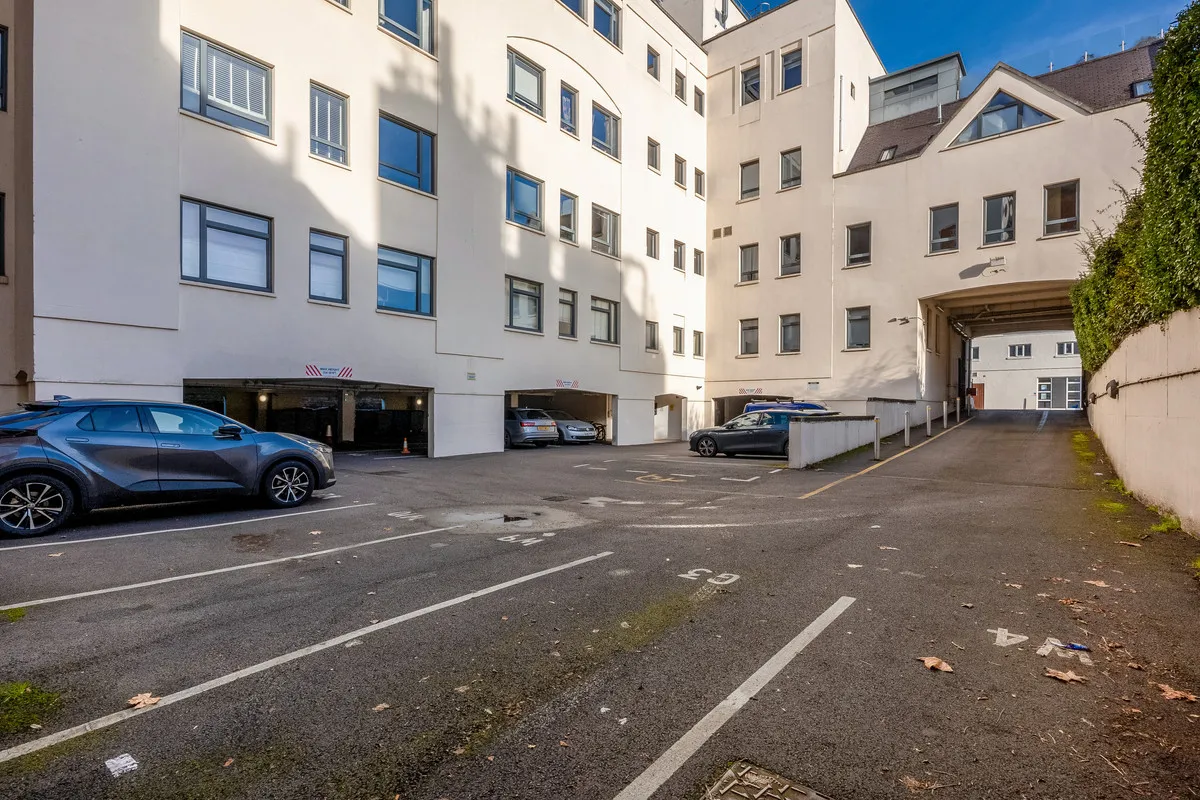 Parade, Leamington Spa, CV32, photo 37