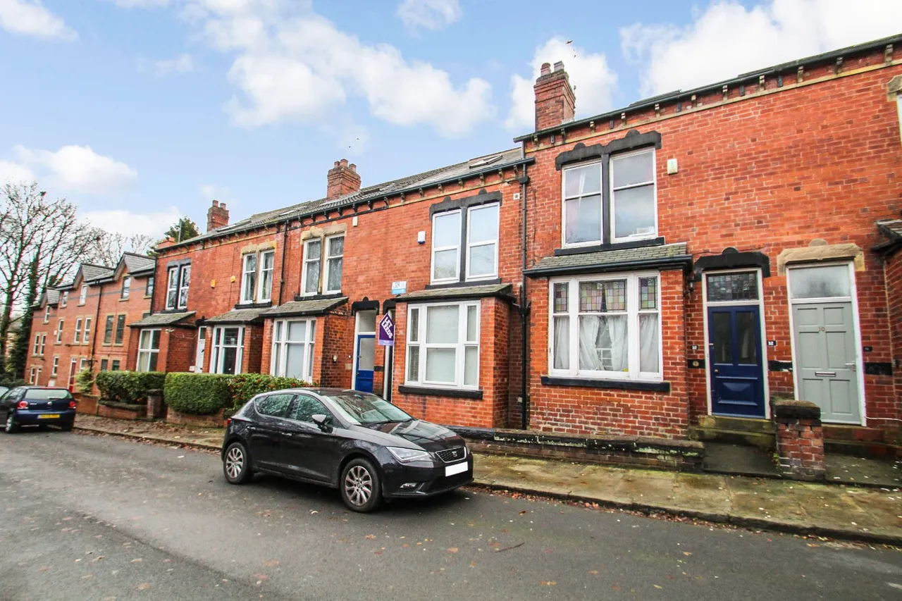 Brookfield Place, Far Headingley, LS6, photo 15
