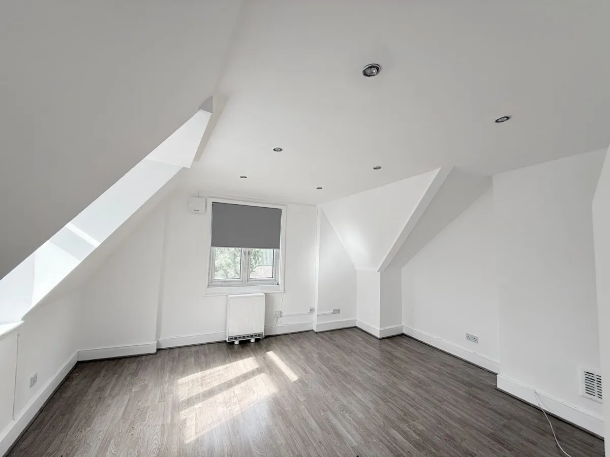 Wightman Road, London, N4, photo 7