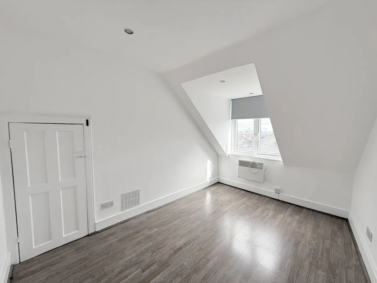 Wightman Road, London, N4, photo 3