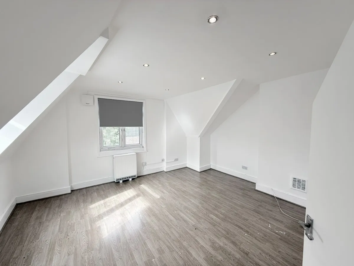 Wightman Road, London, N4, photo 6