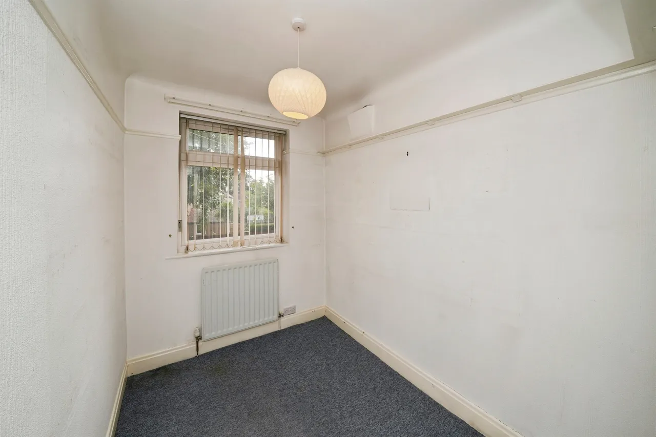 Pine Avenue, Wirral, CH63, photo 18
