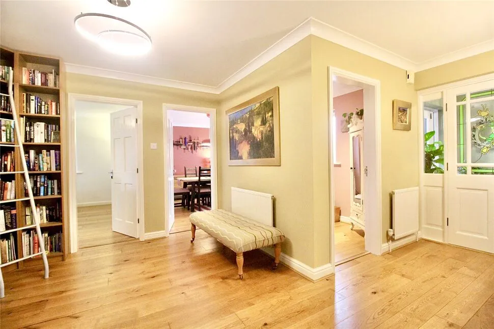 Eastwoods Road, Hinckley, Leicestershire, LE10, photo 2