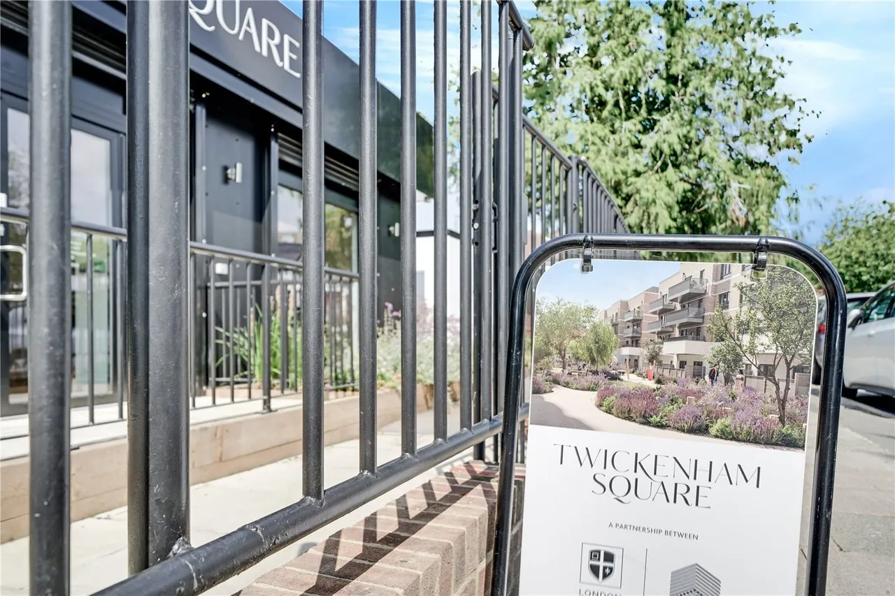 Rose Square, Twickenham, TW2, photo 15
