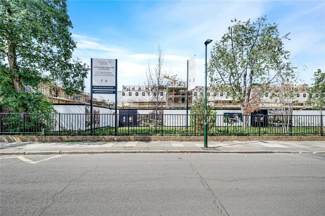 Rose Square, Twickenham, TW2, photo 12