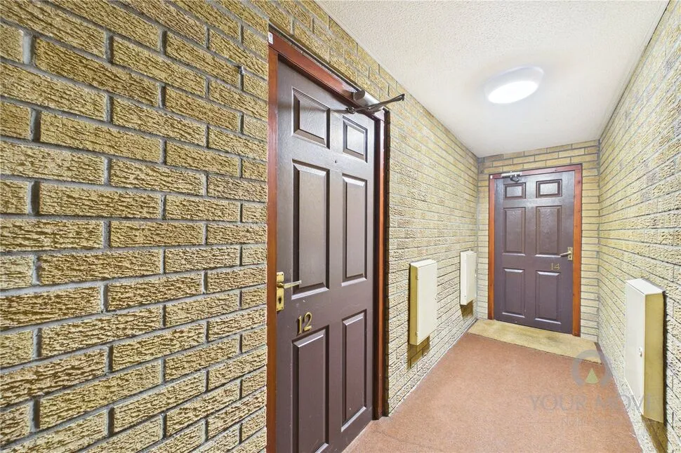 Hirondelle Close, Duston, NN5, photo 12