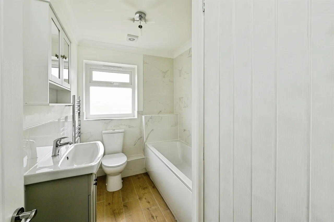 Aylmer Drive, Tilney St. Lawrence, PE34, photo 13
