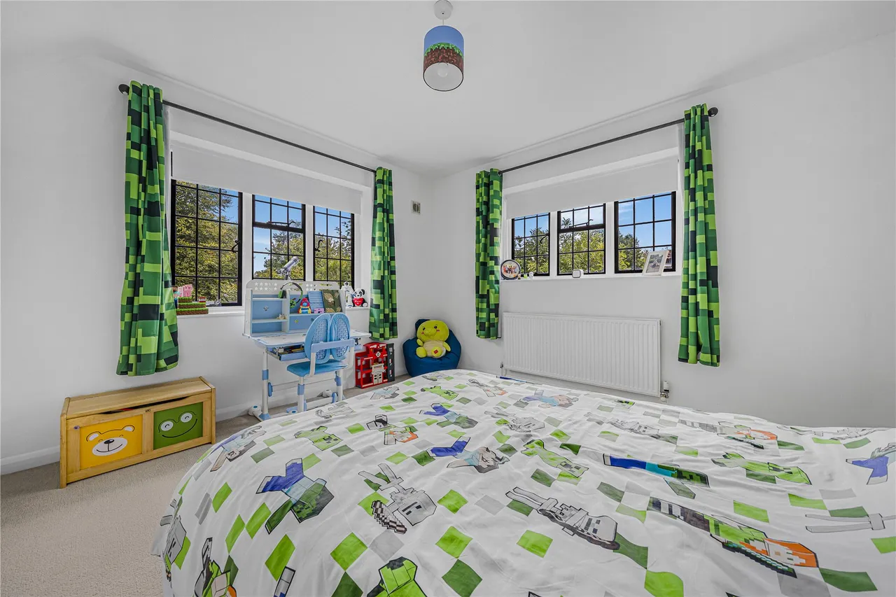 The Riding, Woking, GU21, photo 22
