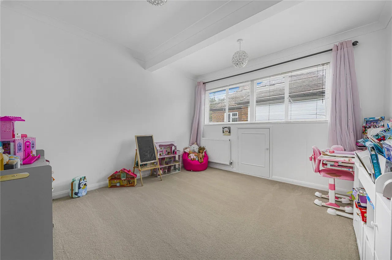 The Riding, Woking, GU21, photo 21