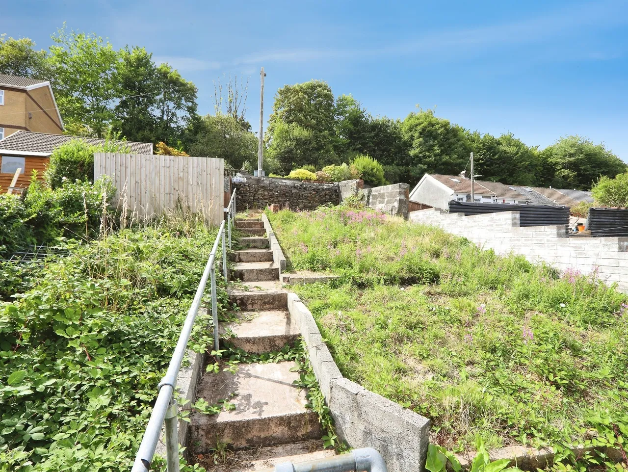 Penygraig Road, Tonypandy, CF40, photo 14