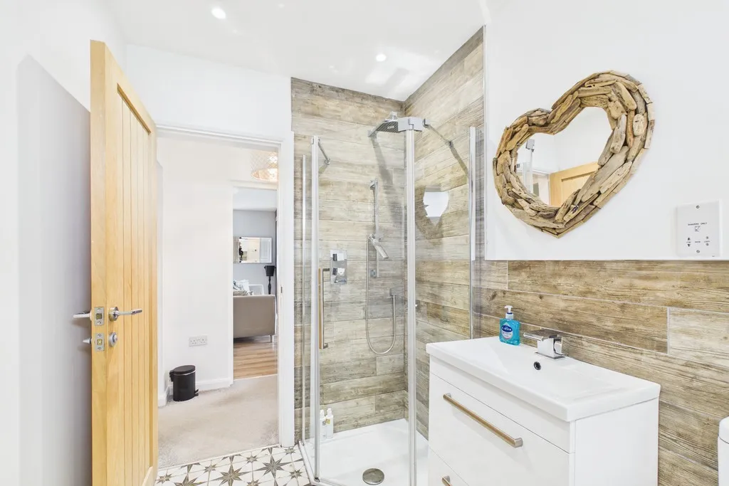Rayrigg Rise, Bowness-On-Windermere, LA23, photo 11