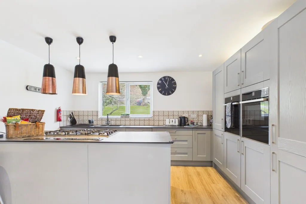 Rayrigg Rise, Bowness-On-Windermere, LA23, photo 35