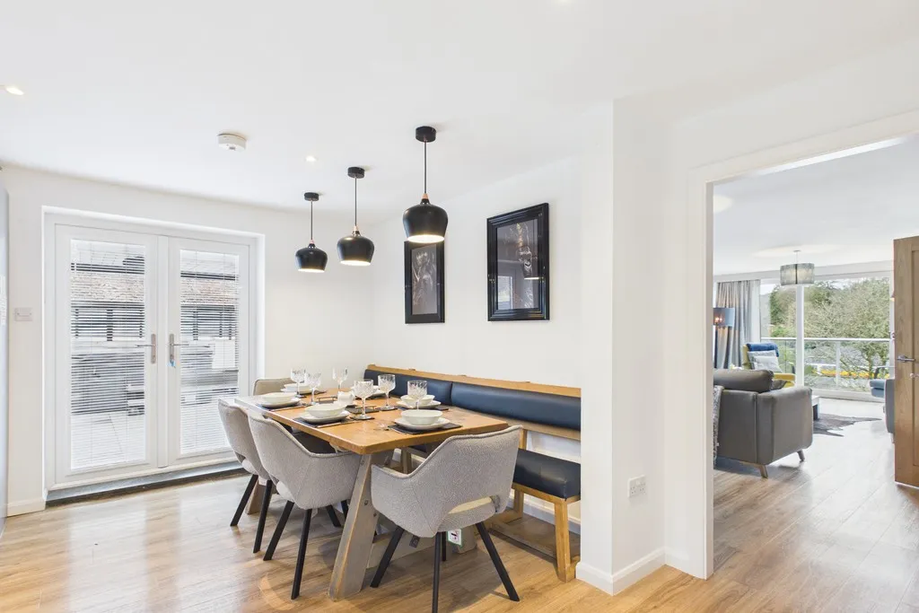 Rayrigg Rise, Bowness-On-Windermere, LA23, photo 8