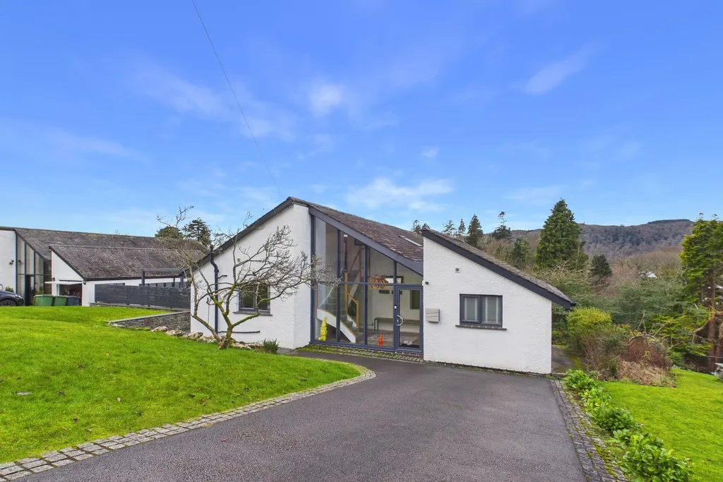 4 bed house for sale, Rayrigg Rise, Bowness-On-Windermere, LA23