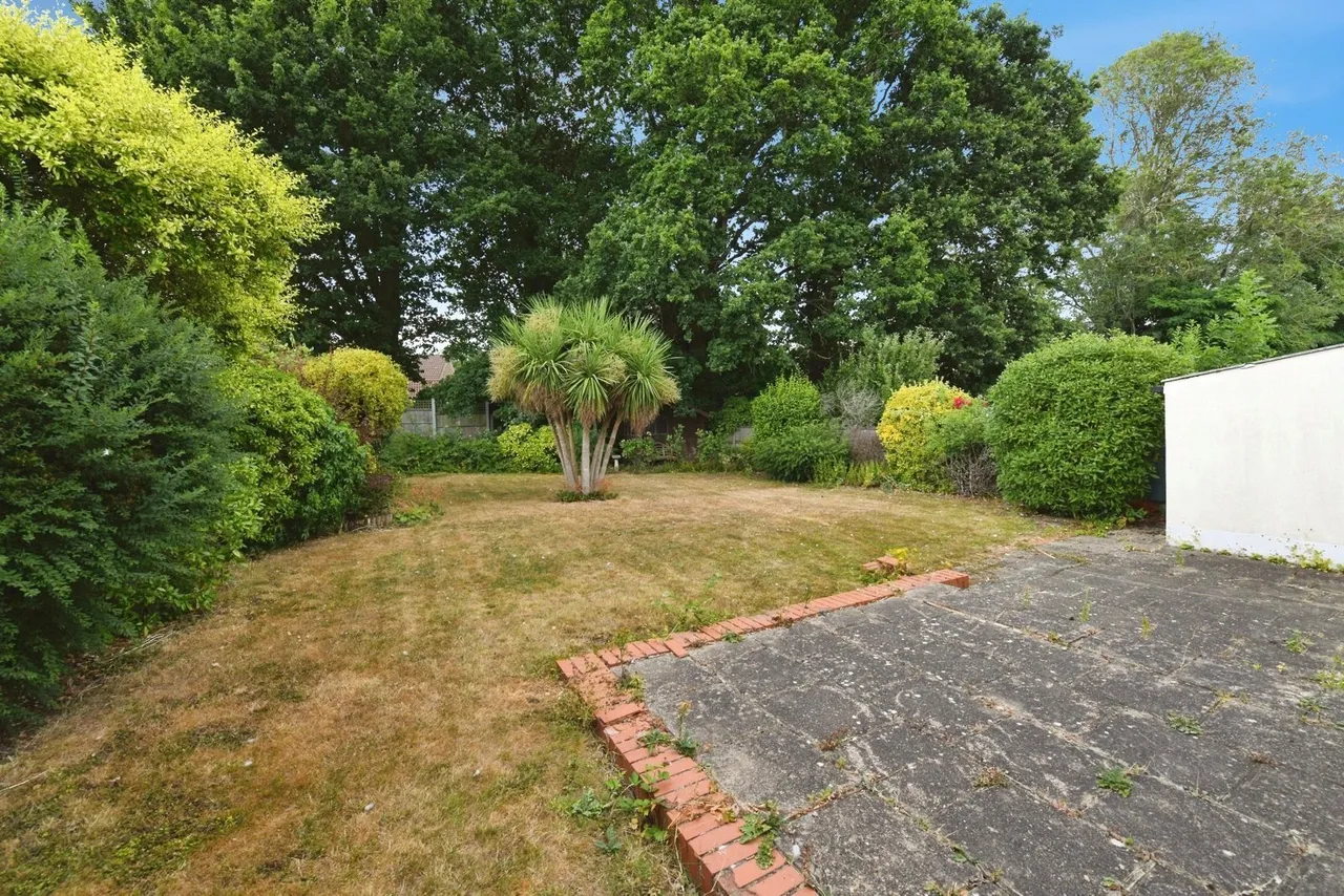 Burses Way, Hutton, CM13, photo 19