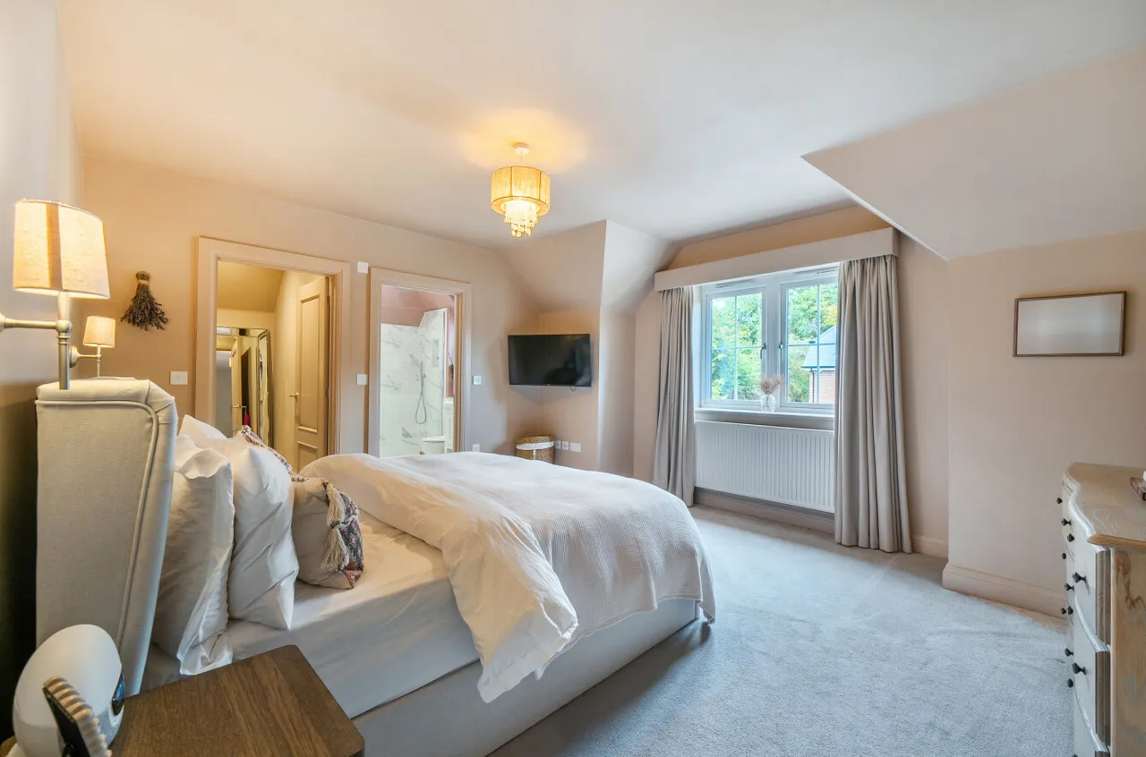 Hazel Grove, Awbridge, SO51, photo 6