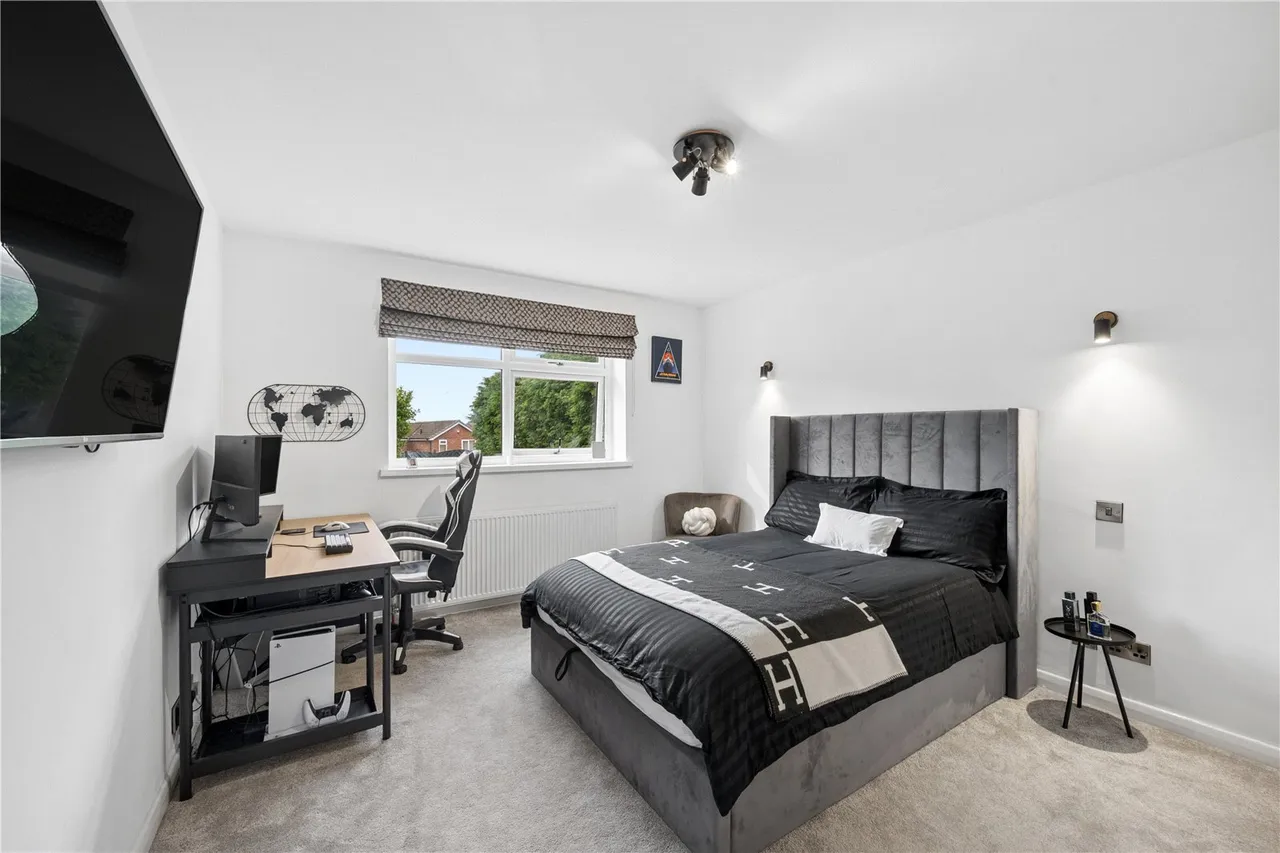Milton Court, Wakefield, photo 20